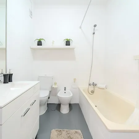 Mira Bracara By House And People Braga