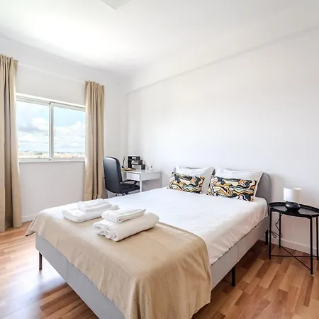 Mira Bracara By House And People דירה בראגה