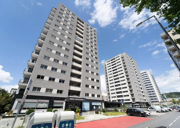 Mira Bracara By House And People アパート